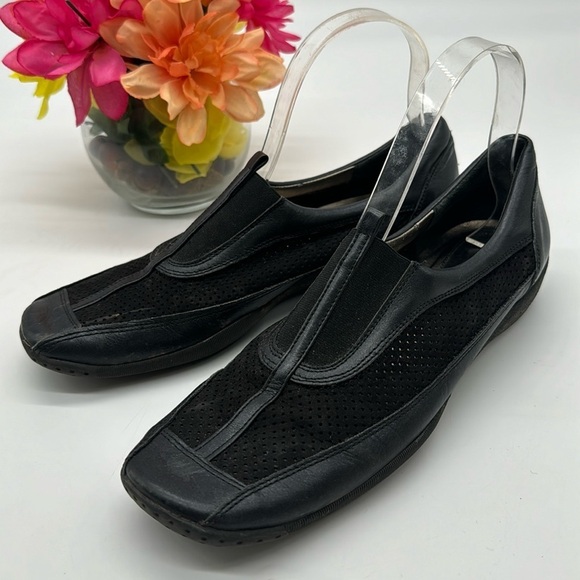 Amalfi Slip On Leather Mesh Loafer size 8.5 Narrow BLO6580D - Picture 1 of 6